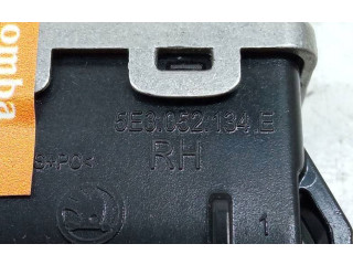 Дисплей 5E3052134E Skoda Karoq