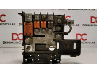 Блок предохранителей A878   Alfa Romeo 166    