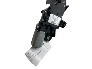 Моторчик заднего дворника 31349380    Volvo XC90