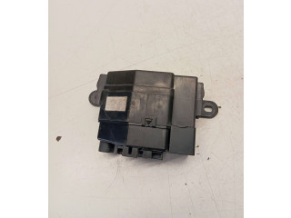 Блок предохранителей  8253T01, UR56   Ford Ranger    