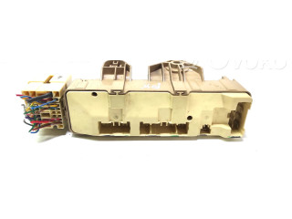 Pojistková skříňka 0H210034 Mazda 626 2002