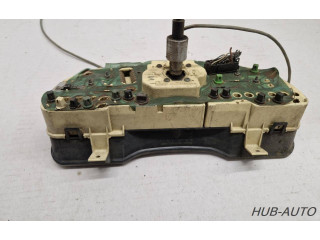 Топливная рампа 25063526 Opel Vectra A