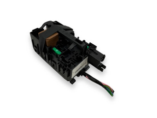 Блок предохранителей 9812661980 Peugeot 2008 II