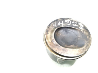  Поршень CBZB   Skoda Fabia Mk2 (5J)  