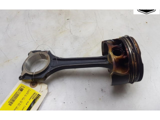 Píst A2700302717, A2700300420 Mercedes-Benz CLA C117 X117 W117 M270.910