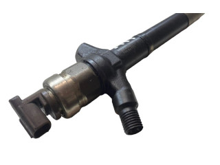 Vstřikovač 2367051030 Toyota Land Cruiser (J200)
