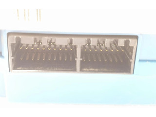 Pojistková skříňka MR445952 Mitsubishi Montero 2005