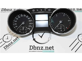 Přístrojová deska Mercedes-Benz R AMG W251 2008 A2514405047, A2514405047