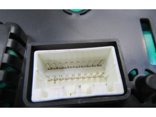 Панель приборов    SsangYong Kyron       