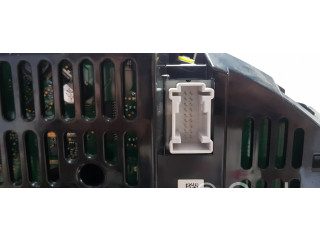 Přístrojová deska Mercedes-Benz E W212 2012 A2129002010, A2C53257171