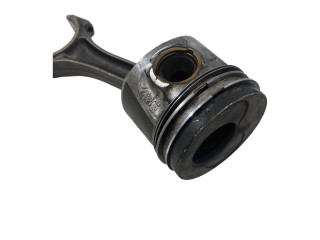  Поршень    Audi A3 S3 8P  