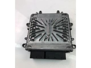 Блок управления двигателя 30729826A, 0281012103   Volvo V70