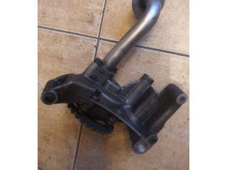 Масляный насос 06a115121    Volkswagen Caddy