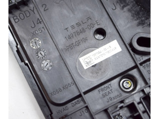 Блок комфорта 156745400B, 156685300A Tesla Model 3