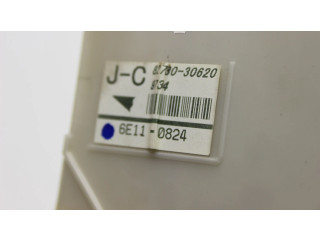 Pojistková skříňka 8273030620 Lexus GS 300 350 430 450H 2006