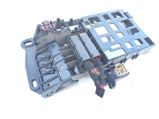 Pojistková skříňka 4F0971845 Audi A6 S6 C6 4F 2007