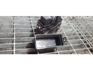 Блок предохранителей    Citroen C-Crosser    