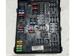 Блок предохранителей 0-1394932, 0-1394932 Skoda Octavia Mk2 (1Z)