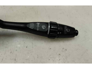 Ручка стеклоочистителей Mitsubishi Carisma