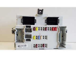 Блок предохранителей 68233380AC Jeep Cherokee