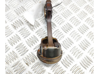  Поршень 940 A2.000 55269058, 55232072  Alfa Romeo Giulietta  