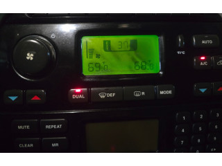 Блок управления климат-контролем 2W9318C612AD Jaguar XJ X350