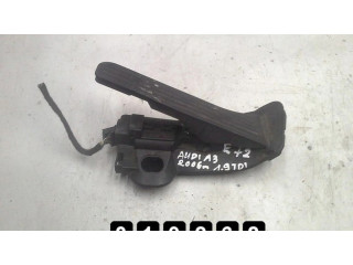 Педаль акселератора