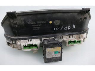 Панель приборов 9148926   Volvo S70  V70  V70 XC       