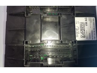 Блок комфорта 5C0937087J, A2C82290801 Volkswagen Jetta VI