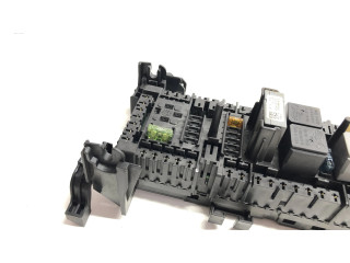 Pojistková skříňka 2465400340 Mercedes-Benz A W176 2013