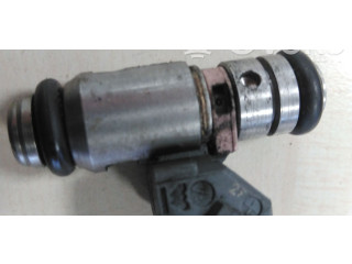 Форсунка 8200025248    Renault Clio II  D4F712 