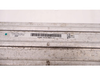 Радиатор интеркулера 32384488 Volvo XC60 2023