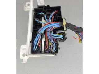 Блок предохранителей 31384034, 0491558   Volvo XC90    