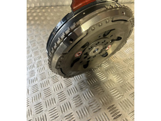 Генератор 31473617   Volvo XC90      