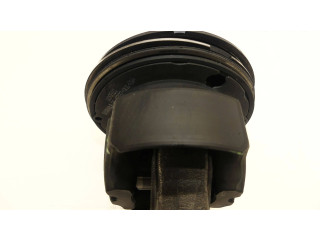 Поршень с шатуном YS23 85MT Nissan Navara D23