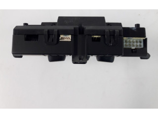 Дисплей    Y05G940A03E010, Y05G940A03E010   KIA Sorento