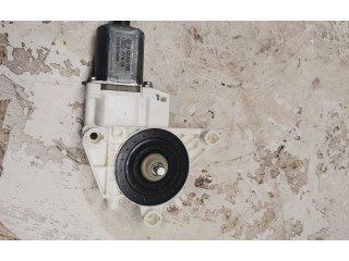 Передний двигатель механизма для подъема окон