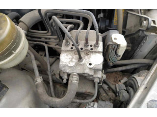 Блок АБС 02F025738 Lexus IS 200-300 1999 - 2005 года