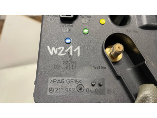 Блок предохранителей 2119820402 Mercedes-Benz E W211