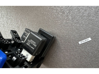 Pojistková skříňka MR142435, 056700-6480 Mitsubishi Pajero 1995