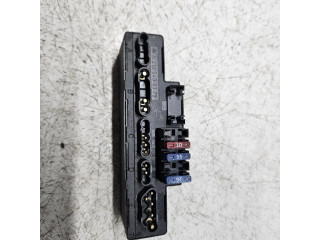 Pojistková skříňka A2105400372 Mercedes-Benz E W210 1999