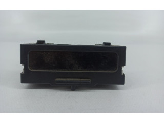 Дисплей    8200107839B, 216676711   Renault Megane II