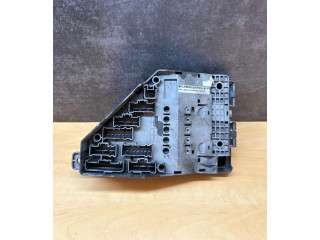 Блок предохранителей    Rover 75       