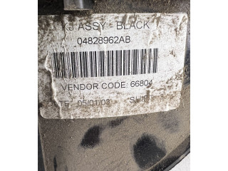 Панель приборов 04828962AB, P56010494AB Jeep Cherokee III KJ