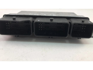 Блок управления двигателя 237104638S Volvo XC90