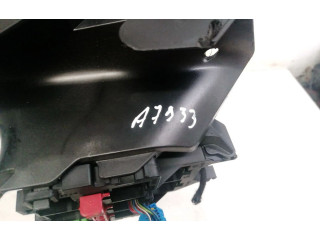 Блок предохранителей 1K1941379A Skoda Octavia Mk2 (1Z)