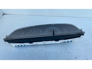 Přístrojová deska  Toyota Carina T170 1990 832002B450, 69156800  