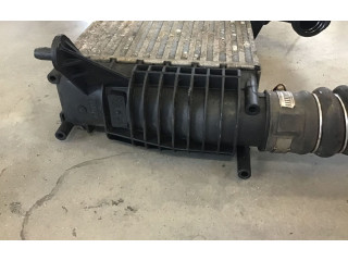 Интеркулер  8200471885, 880590XC   Renault Clio III 