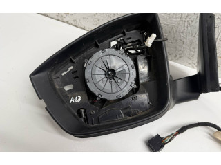 Зеркало электрическое        Skoda Karoq  2017 -  года   