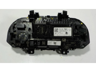 Панель приборов 654920790D   Skoda Kamiq       